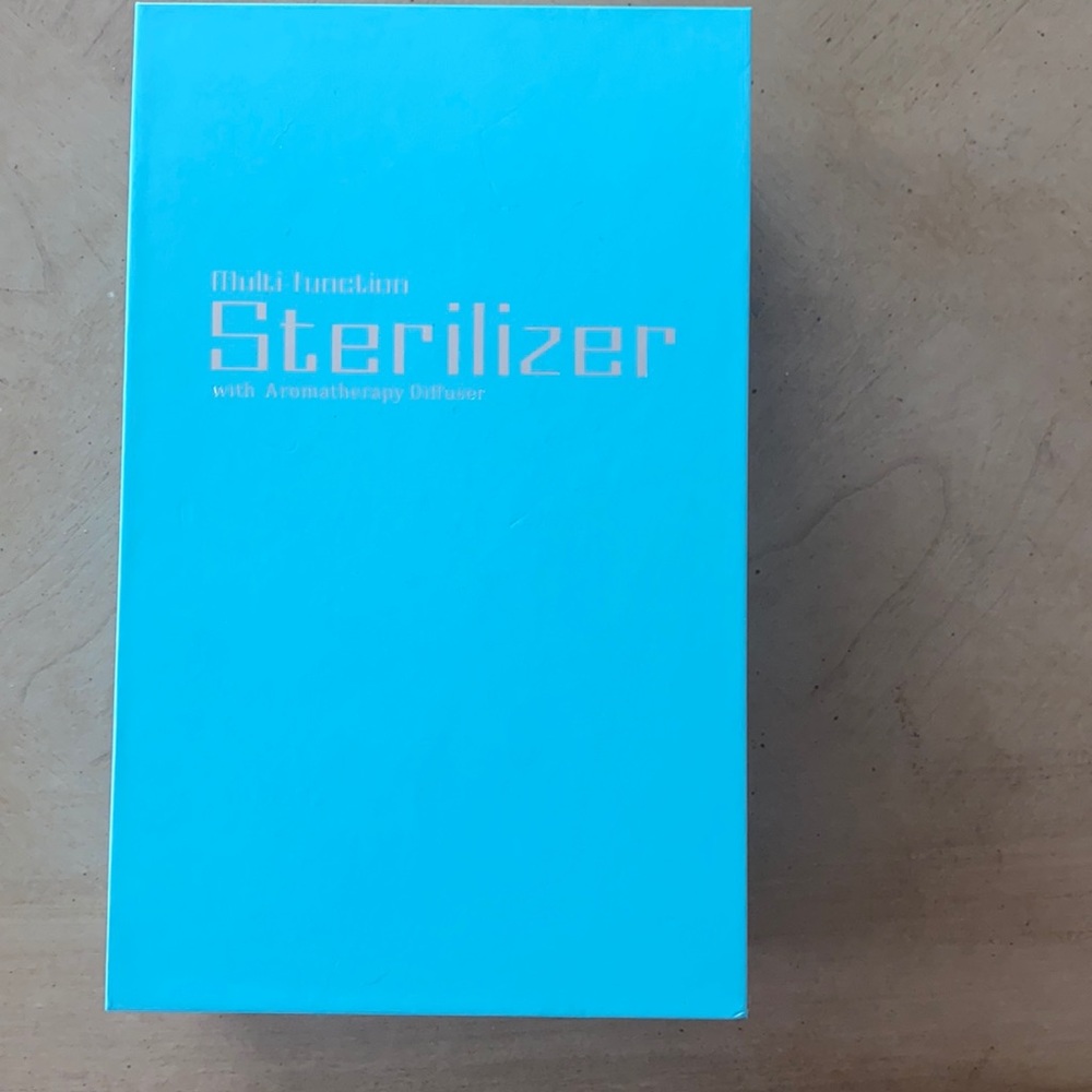 STERILIZER multi function, cell phone or small objects. Never used brand new.